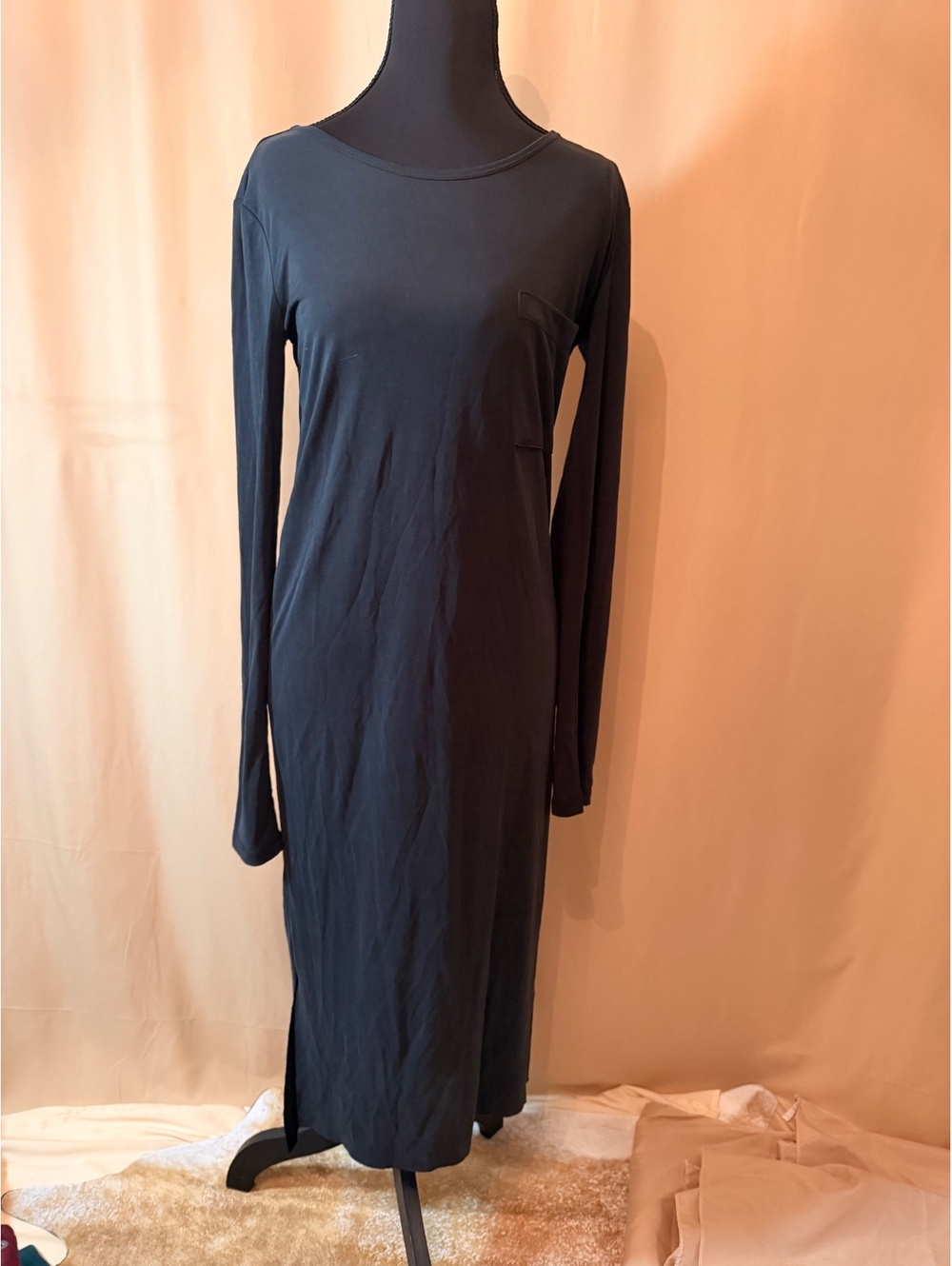Double Zero Washed Black Long Sleeve Midi Dress with Pocket & Side Slits